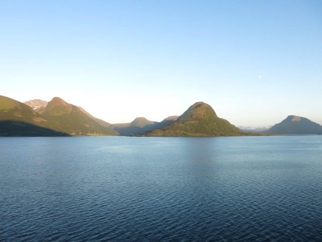 Hurtigruten_2015-06-27_22-34